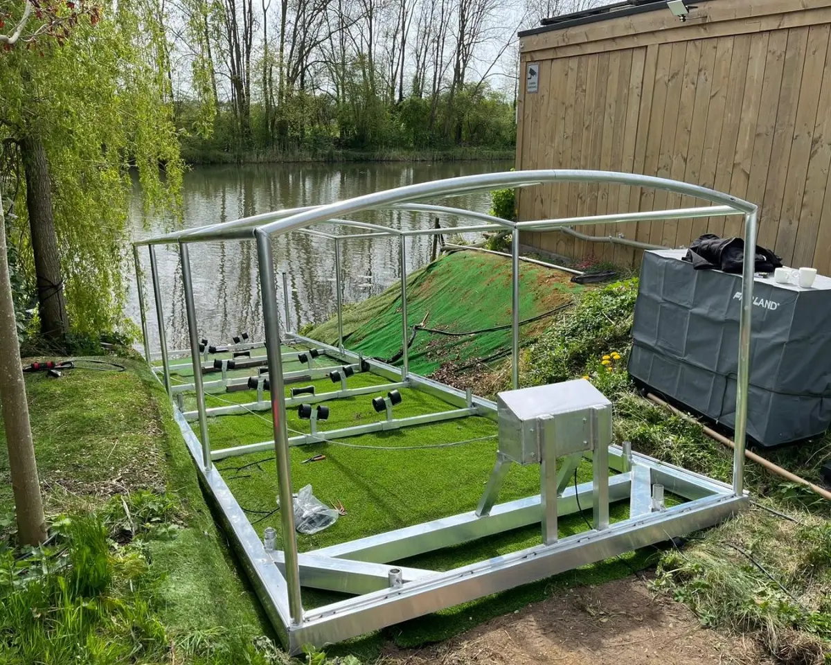 Bootoverkapping, project Bootoverkapping met hellingframe in Bunnik – 6 x 2,5 meter