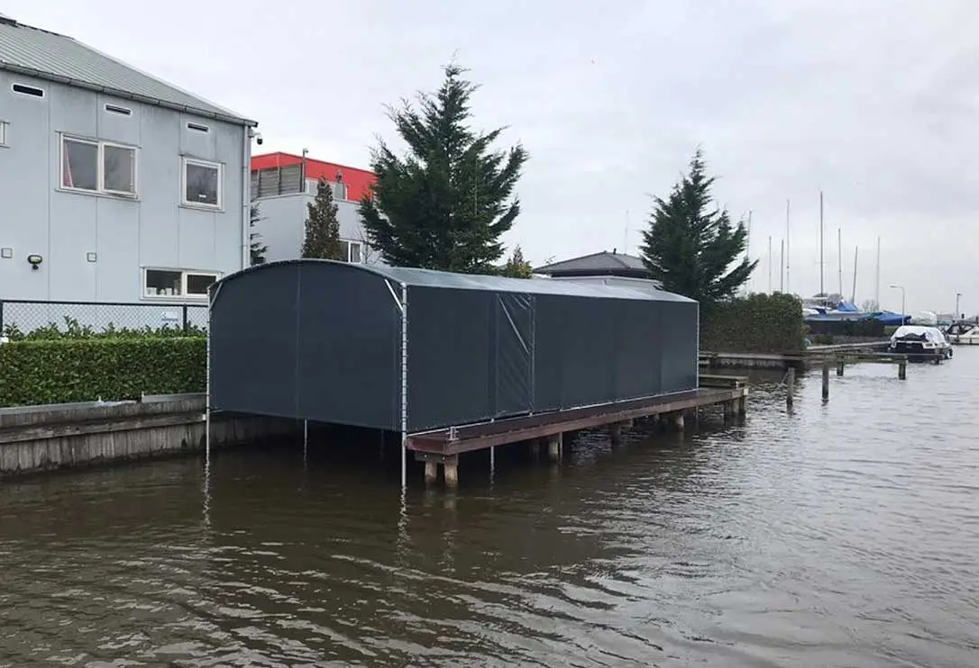 Bootoverkapping, project 2 bootoverkappingen Drijf-Drijf in Grou