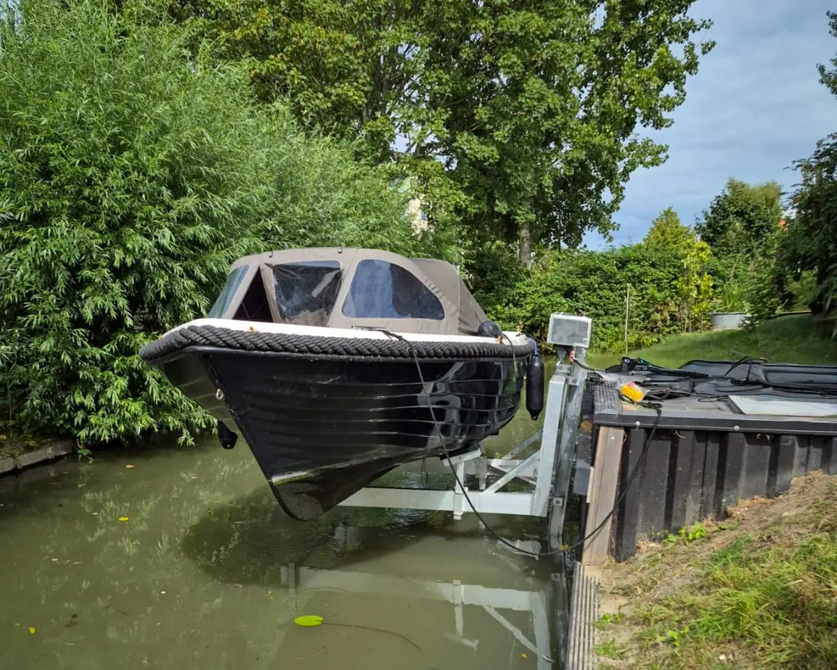 Bootlift, project Kadelift in Poeldijk – 1.000 kg hefvermogen – foto 1