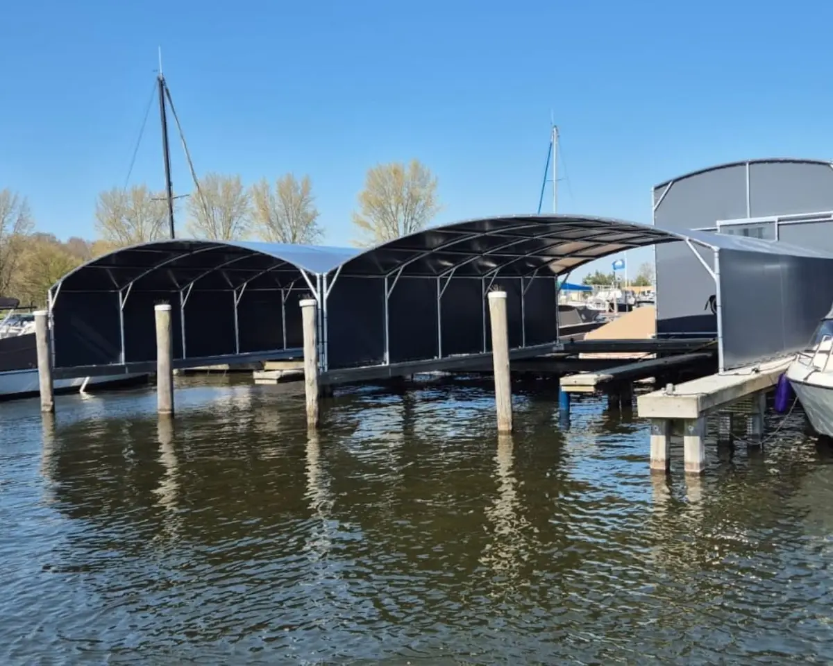 Bootoverkapping, project 2 bootoverkappingen Wal-Wal in Biddinghuizen – 8 x 7 meter
